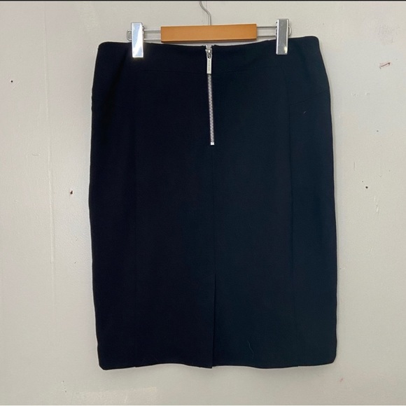 MICHAEL Michael Kors Pencil Skirt NWOT - Picture 3 of 4